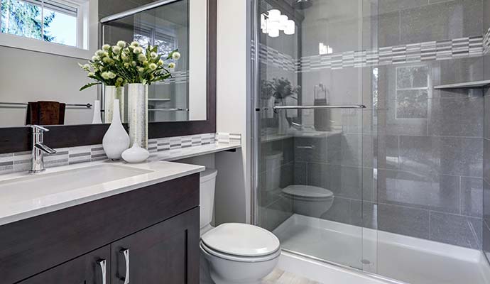 Clean bathroom after odor removal service