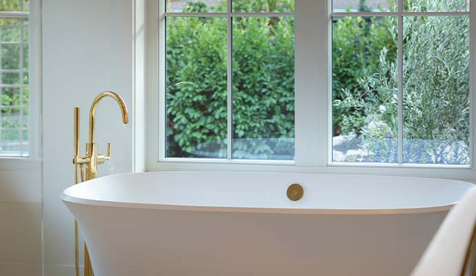 Installed heated soaking tub