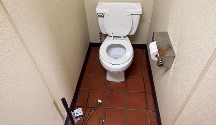 Toilet repair service Toilet repair service